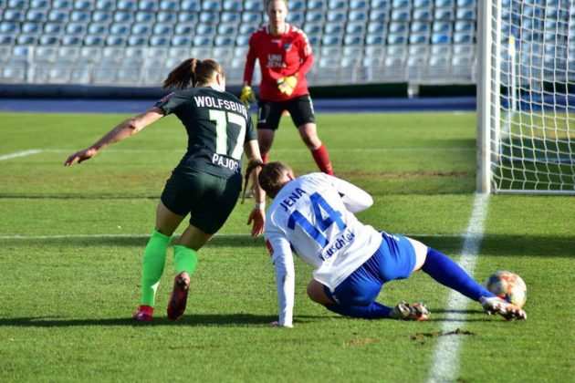 FF USV Jena unterlag VfL Wolfsburg mit 0:6 (0:4) am Sonntagnachmittag, 01.03. im Jenaer EAS