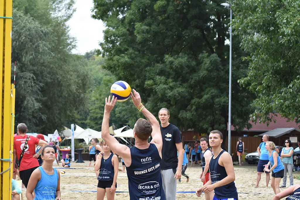 Beachvolleyball in Jena, Projekt Sonne im Paradies