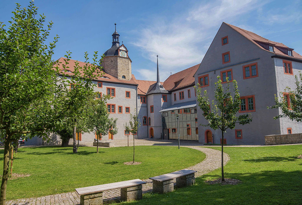 Foto des Alten Schlosses Dornburg. Hier findet die Konferenz virtuell statt. (Foto: Jan-Peter Kasper/Universität Jena)