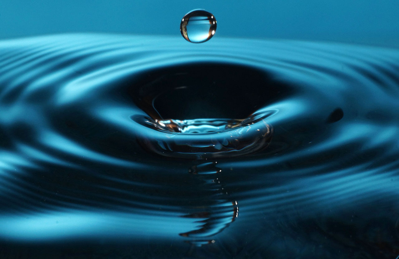 Foto: Symbolbild: Wassertropfen (Foto: Jan- Peter Kasper (Universität Jena))