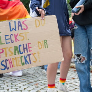CSD Jena 2022 mit etwa 4500 Teilnehmer:innen am Samstag-Nachmittag, 30.07. - der größte in Thüringen. #vielfalt #respekt #toleranz // Foto: Frank Liebold, Jenafotografx