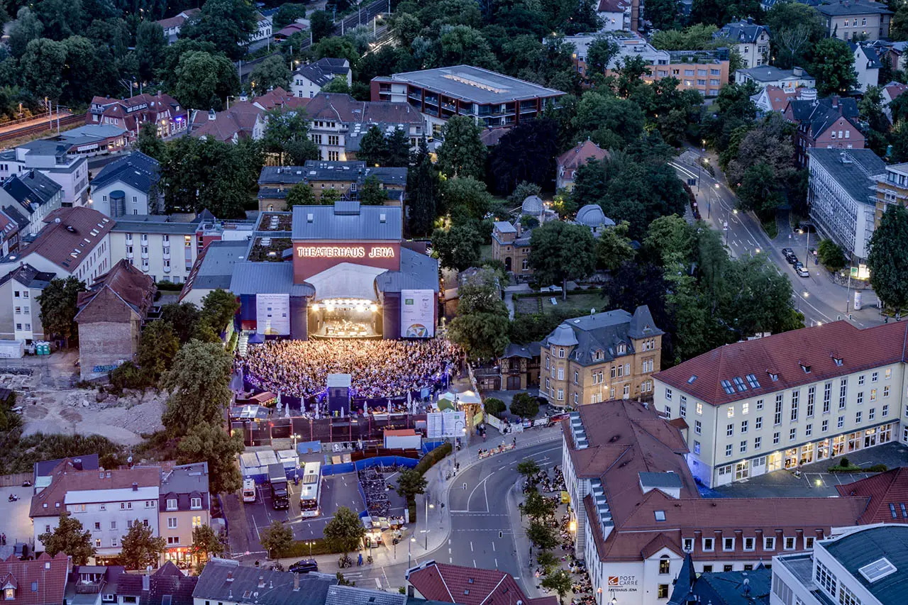 Blick auf die KulturArena Jena, (Fotografik, Jenafotografx.de)