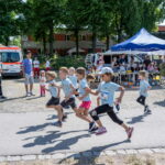 Bei strahlendem Sommerwetter - 8. Jenaer Stifterlauf am gestrigen Mittwoch im Jenaer Paradies .. 300 Läufer:innen aus 40 Nationen. Foto: Frank Liebold, Jenafotografx