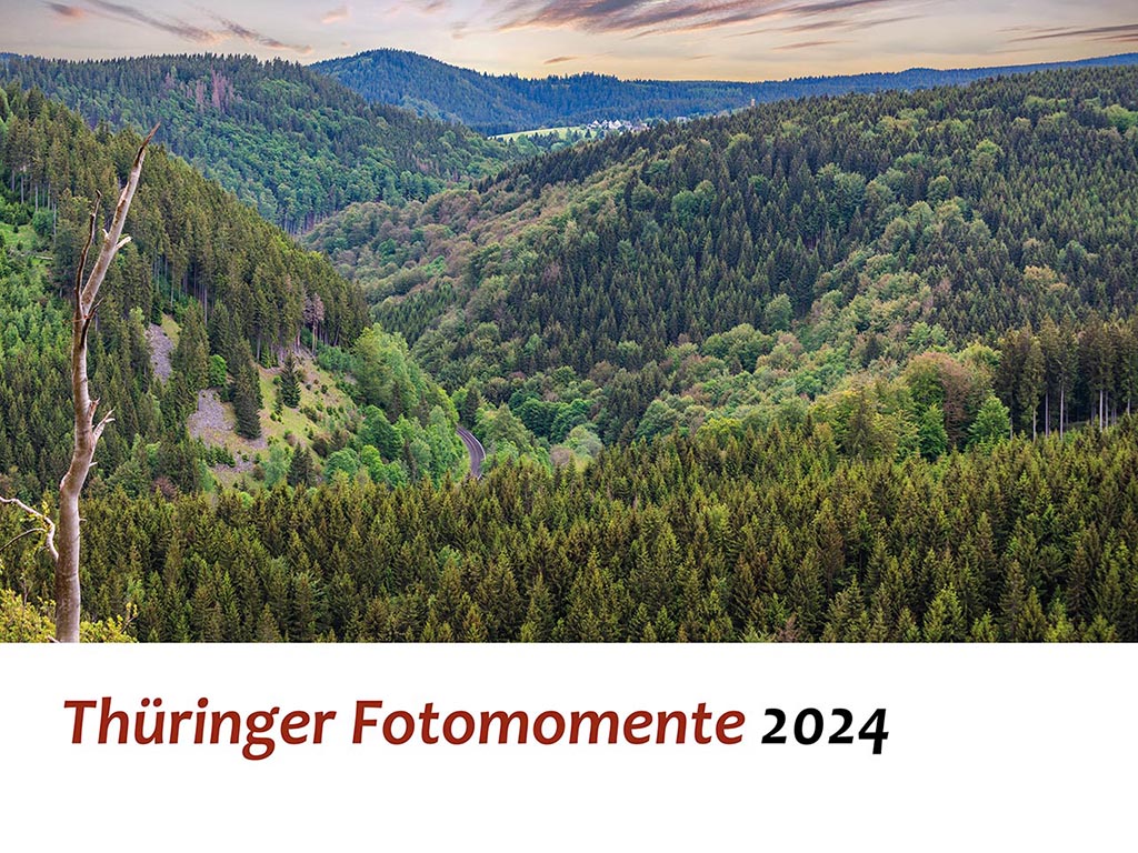 Unser Fotokalender “Thüringer Fotomomente 2024” mit traumhaften Sichtweisen und Fotomomenten aus Thüringen für dein Zimmer oder Büro.