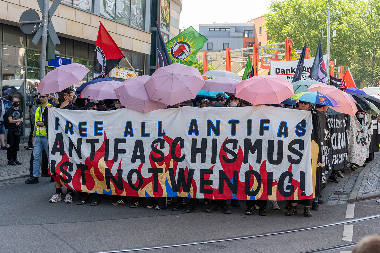 Große Antifa-Demo in Jena mit über 5.000 Teilnehmern, Foto. Frank Liebold, Jenafotografx