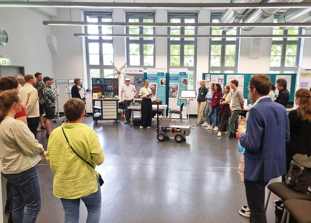 Innovation Walk beim Tag der Ingenieurwissenschaften, Foto: Marie Koch // FH Jena