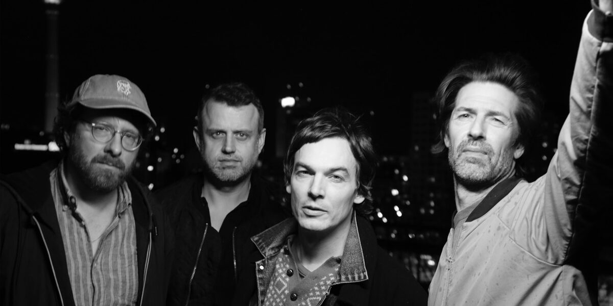 Die Höchste Eisenbahn live in Jena! Am 11.10.2025 kehrt die Band mit ihrer Tour „Ich komm gleich nach“ zurück. Jetzt Tickets für das Comeback sichern! Foto: WS Banner Kassa // Joachim Gern