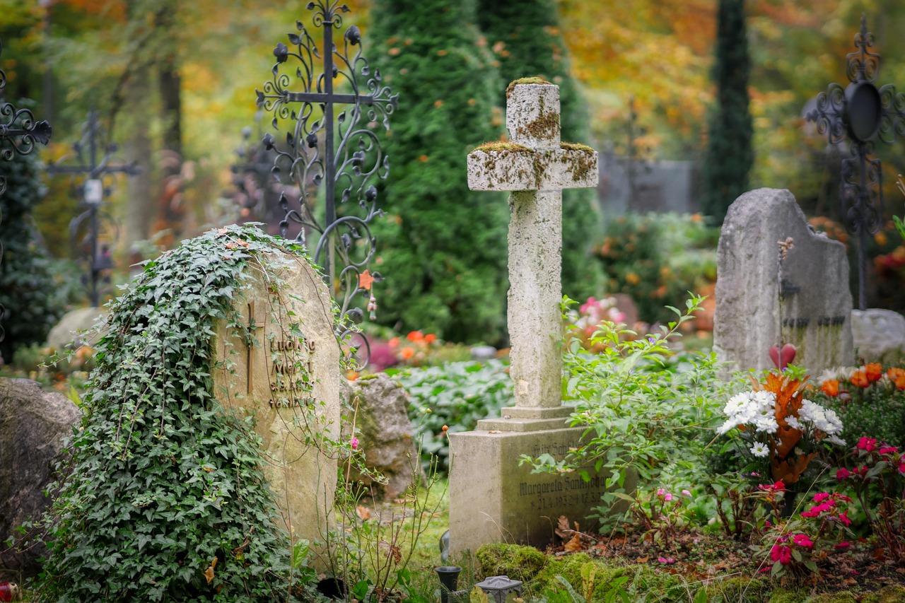 Kulturhistorische Führung auf dem Nordfriedhof Jena. Symbolfoto via Pixabay