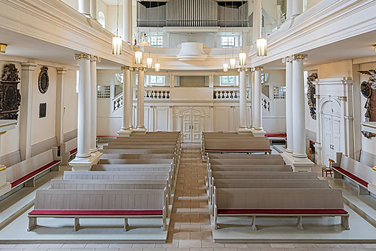 Friedenskirche Spiegelgewölbe und Orgel_Copyright Jenaer Kirchbauverein e.V. Günter Widiger
