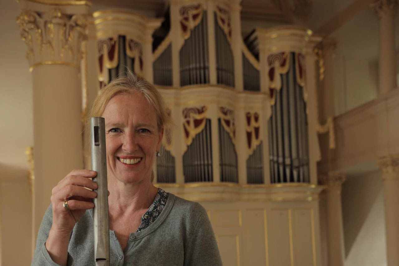 Am 13. und 14. September 2025 feiert die Burgauer Dreifaltigkeitskirche Orgelmusik, Denkmaltag, Festgottesdienst und ein buntes Gartenfest. Foto: Friedericke Costa // (c) Dietrich Modersohn