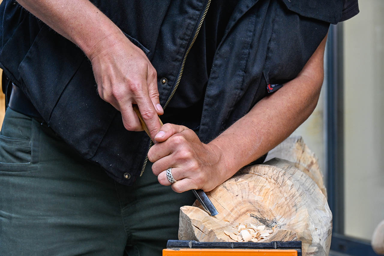 Erleben Sie den 16. Historischen Handwerkermarkt im Bären Altlobeda am 25. & 26.10.2025 mit regionalem Handwerk, Spielen & Kinderaktionen. Traditionelles Handwerk erleben. 16. Historischer Handwerkermarkt im Bären – Altlobeda 2025. Foto: Frank Liebold, Jenafotografx