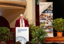 Immatrikulation Uni Jena: 3.800 Erstsemester feierlich begrüßt Vielfalt leben, Gemeinschaft gestalten - feierliche Immatrikulation an der Universität Jena. Foto: Foto: Nicole Nerger / Universität Jena