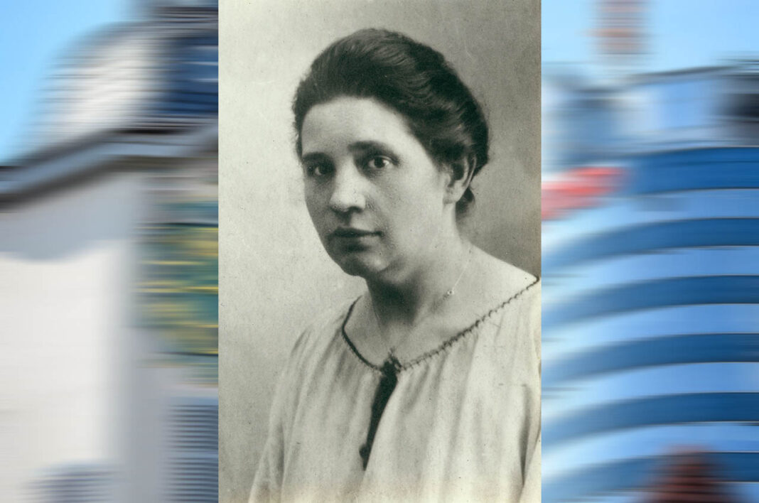 Wanderausstellung „Nur hundert Jahre“ in Jena (10.11.–10.12.2025) mit Führung & Podiumsdiskussion am 14.11. in der Rathausdiele, Markt 1. Fotografik: Städtische Museen Jena