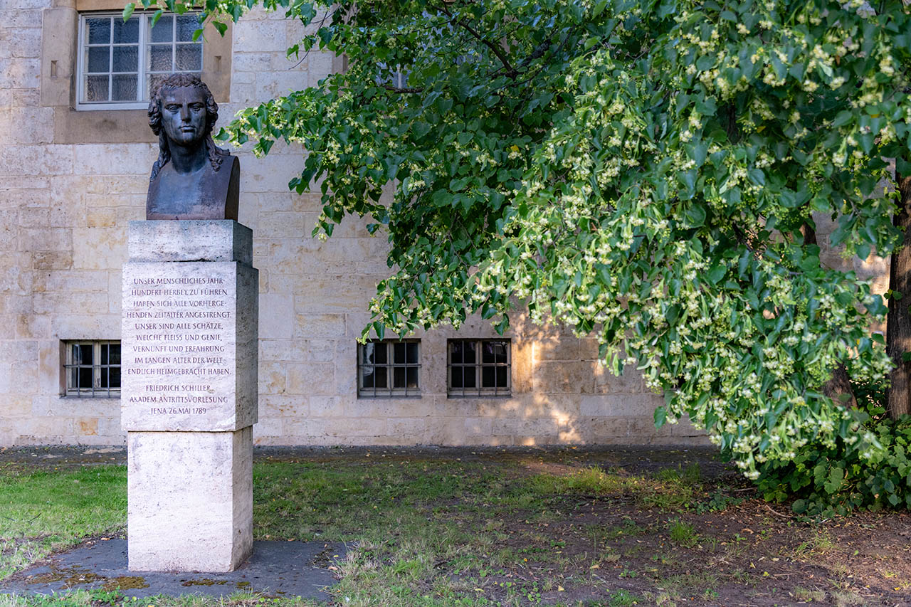Schillertage 2025 an der Universität Jena (8.11.): Tagung zu „Ästhetik und Geschichte – Idylle um 1800“ und Verleihung des Schiller-Förderpreises. Foto: Frank Liebold, Jenafotografx Schillertage 2025 an der Universität Jena (8.11.): Tagung zu „Ästhetik und Geschichte – Idylle um 1800“ und Verleihung des Schiller-Förderpreises. Foto: Frank Liebold, Jenafotografx