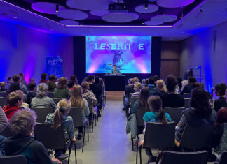 Abschluss: Sommerprojekt „Ich bin eine Leseratte“ – EAB Jena Feierlicher Abschluss: Sommerferienprojekt „Ich bin eine Leseratte“ in der Ernst-Abbe-Bücherei Jena. Foto: EAB Jena