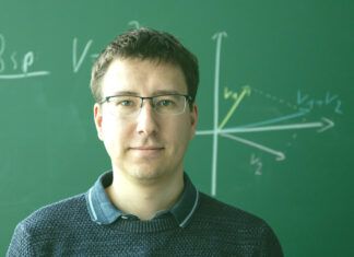 Lehrpreis 2025: Quaschner – Lehr-Lernkultur & KI Dr. Manuel Robert Quaschner wird mit dem diesjährigen Lehrpreis der Friedrich-Schiller-Universität Jena ausgezeichnet Foto: Nicole Nerger // Uni Jena