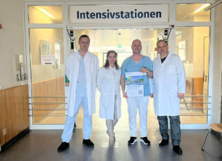 Starke Solidarität: Ukrainische Ärzte zu Gast in Jena Starke Solidarität: Ukrainische Ärzte zu Gast in Jena. Symposium am UniKlinikum: v.l.n.r. Prof. Dr. med. Uwe Klein, Prof. Dr. med. Christian Senft, Prof. Dr. med. Eva-Verena Griemert, Ass. Prof. Dr. med. Maksym Pylypenko, Prof. Dr. med. Uwe Max Mauer, PD Dr. med. Johannes Ehler und Prof Dr. med. Andrii Syrko. Foto: Stadt Jena