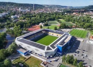 Klares Urteil zum Hausrecht im Ernst Abbe Sportfeld Klares Urteil zum Hausrecht im Ernst Abbe Sportfeld. Foto: Frank Liebold, Jenafotografx