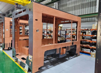 Effiziente Erneuerung: Neun neue Tramlink für Jena Effiziente Erneuerung. Neun neue Tramlink für Jena. Foto: Stadtwerke Jena