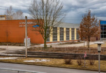 Alte Schwimmhalle Lobeda-West vor entscheidender Zukunft Alte Schwimmhalle Lobeda-West vor entscheidender Zukunft. Foto: Illustration via KI