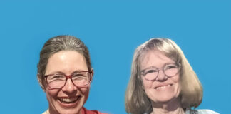 Einzigartig: Ost-West Comedyabend am 29.03. in Jena Einzigartig: Ost-West Comedyabend am 29.03. in Jena. Foto: Janka und Dorothea by Provinz Comedy