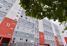 Gesundheitsprojekt in Jena zeigt zukunftsfähige Lösung Gesundheitsprojekt in Jena zeigt zukunftsfähige Lösung. Präsentation der Gesundheitsapartments am 18.09.2023 im Smarten Quartier Lobeda/Ost. Foto: Jürgen Scheere/SWJ