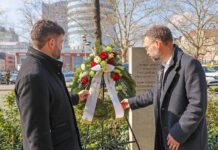 Würdiges Gedenken: 81 Jahre Bombardierung Jena Würdiges Gedenken: 81 Jahre Bombardierung Jena. Foto: Stadt Jena