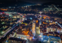 Klarer Impuls! Licht aus zur Earth Hour 2026 Klarer Impuls. Licht aus zur Earth Hour 2026. Foto: Frank Liebold, Jenafotografx