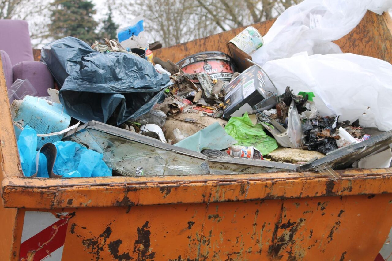 Erfolgreich: Jena räumt bei SaalePUTZ auf. Foto: Bürgerstiftung Jena Erfolgreich: Jena räumt bei SaalePUTZ auf. Foto: Bürgerstiftung Jena