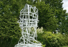 Stahl und Licht: Poetische Skulpturen von Cornelia Weihe ab 29.05. im FrommanschenSkulpturenGarten Stahl und Licht: Poetische Skulpturen von Cornelia Weihe. Foto: Cornelia Weihe