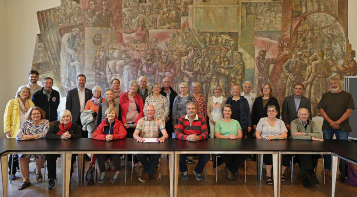 30 Jahre Plomeur: Starkes Zeichen der Städtepartnerschaft 30 Jahre Plomeur: Starkes Zeichen der Städtepartnerschaft. Foto: Stadt Jena