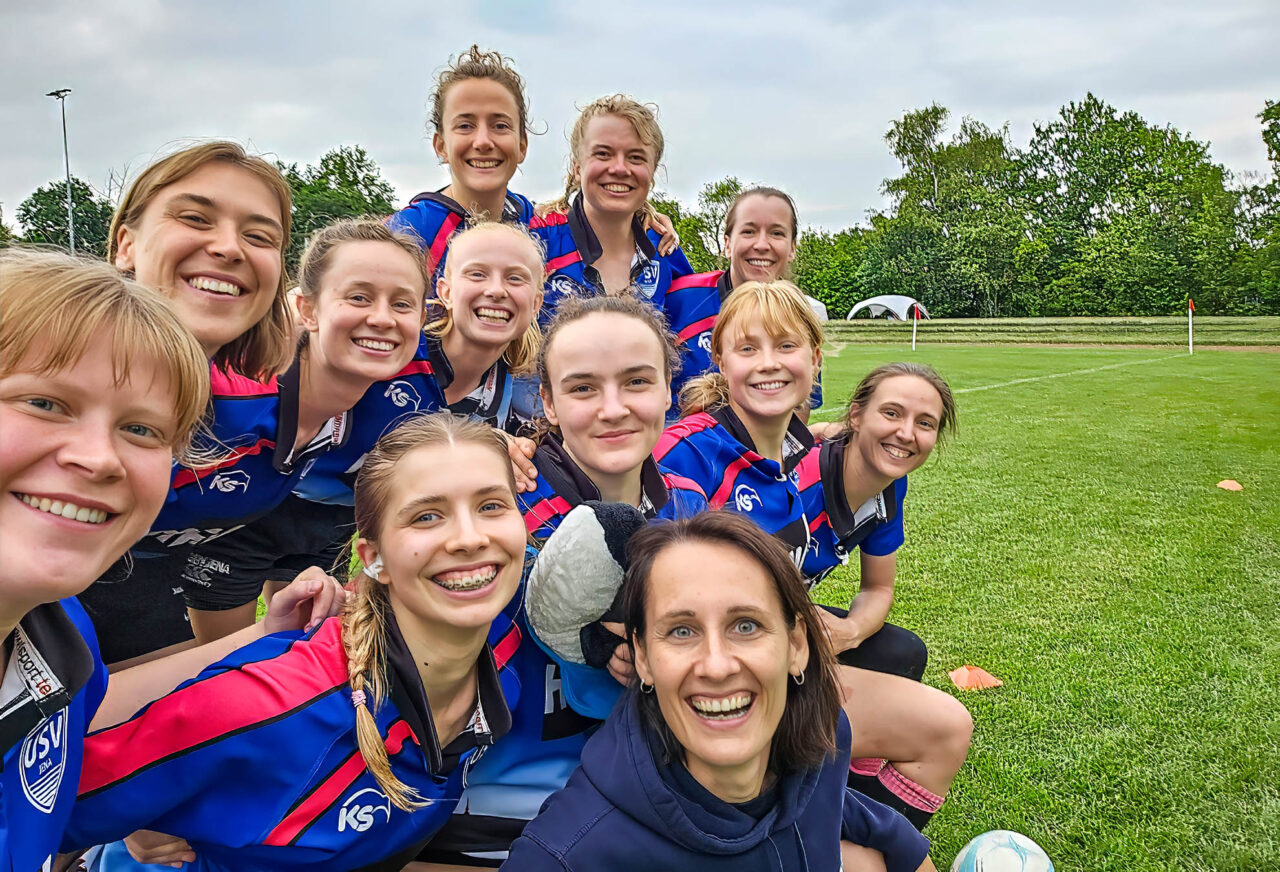 Aufstieg perfekt: USV Rugby Jena Damen sind in Liga 1. Foto: USV Jena Aufstieg perfekt: USV Rugby Jena Damen sind in Liga 1. Foto: USV Jena