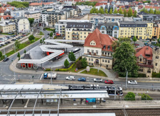 Bauarbeiten am Jenaer Paradiesbahnhof: Ab Montag Knebelstraße halbseitig gesperrt Aktuell: Gleisbau Paradiesbahnhof erreicht nächste Bauphase. Foto: Stadtwerke Jena