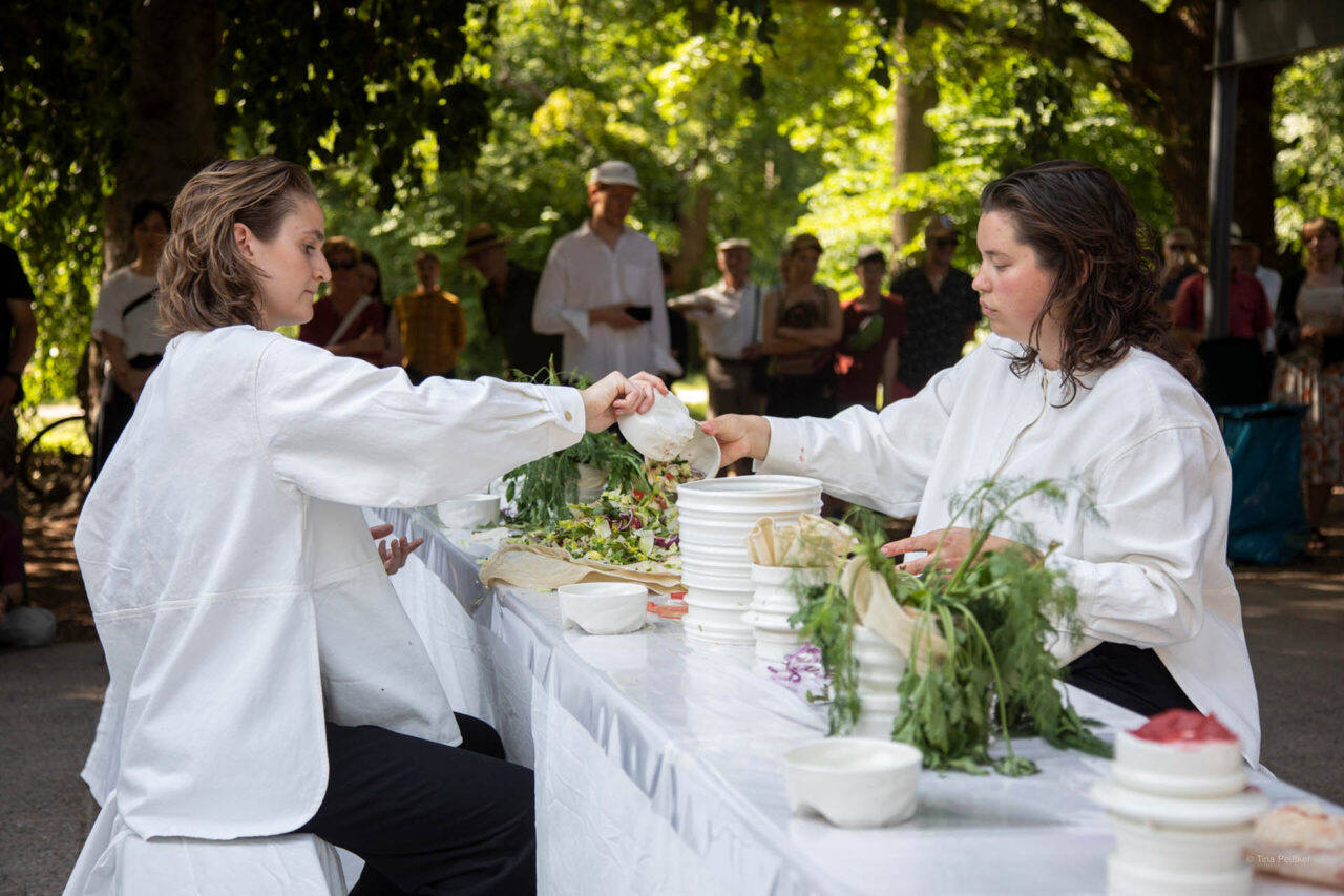 Kunst im Paradies: Sommerfest des Jenaer Kunstvereins. Foto: Tina Peißker