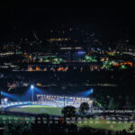Jena Fotokalender 2027: Jenaer Nachtmomente - faszinierende Lichtblicke 6 August 2020 – Horizontale: Abendliche Perspektive auf das Ernst-Abbe-Sportfeld.