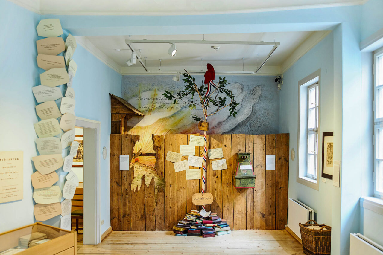 Romantikerhaus Jena wird national bedeutsame Kultureinrichtung. Dauerausstellung, Foto: Stadt Jena Romantikerhaus Jena wird national bedeutsame Kultureinrichtung. Dauerausstellung, Foto: Stadt Jena