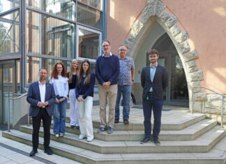 Jugendliche stellen CERV-Projekt in Jena vor Jugendliche stellen CERV-Projekt in Jena vor. Foto: Stadt Jena