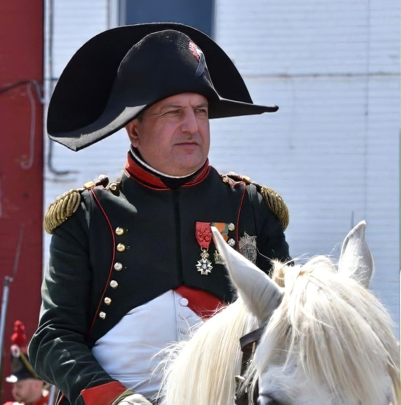 Der Belgier Jean-Gérald Larcin wird Napoleon darstellen. Foto: AG Jena 1806 e.V. Der Belgier Jean-Gérald Larcin wird Napoleon darstellen. Foto: AG Jena 1806 e.V.