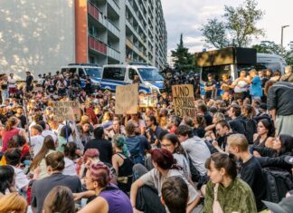 Demokratie verteidigen: Demo gegen AfD am 27.10. in Jena AfD-Bürgerdialog in Jena: Protest beginnt um 16 Uhr. Foto: Jena Solidarisch (Archiv)