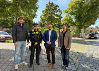 Kontaktbereichsbeamter Jena: Aktuelle Themen in Wenigenjena Kontaktbereichsbeamter Jena: Aktuelle Themen in Wenigenjena. Foto: Stadt Jena