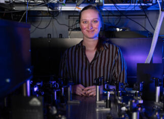 Berry-Krümmung mit Licht sichtbar machen: Jena und Regensburg entwickeln optisches Verfahren Berry-Krümmung mit Licht messen: Neues Verfahren aus Jena. Foto: Nicole Nerger // Uni Jena